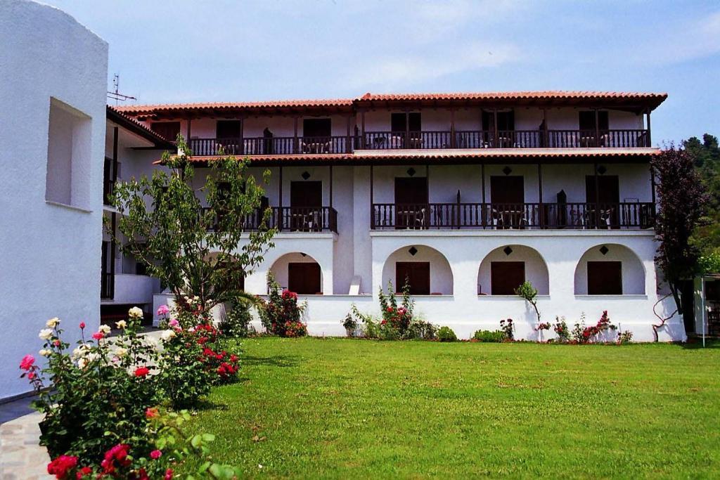 Golden Beach Koukounaries Exterior foto